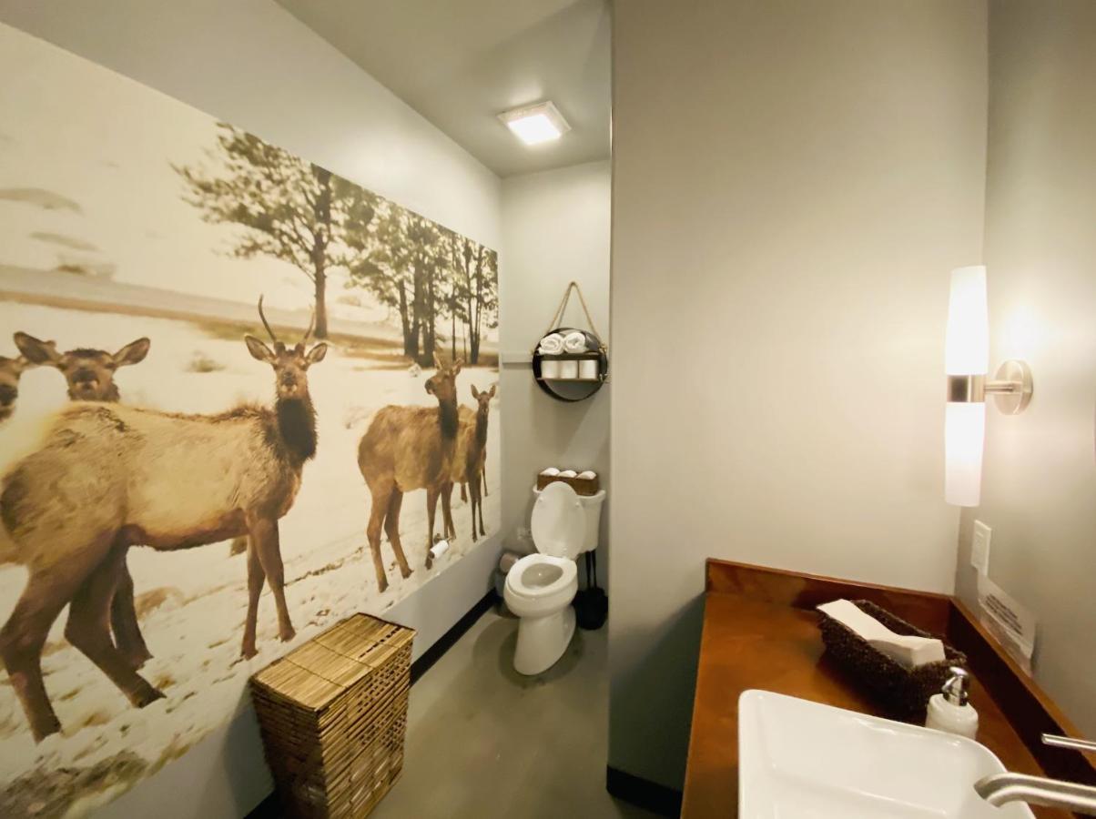 Dreamcatcher Tipi Hotel ガーディナー エクステリア 写真